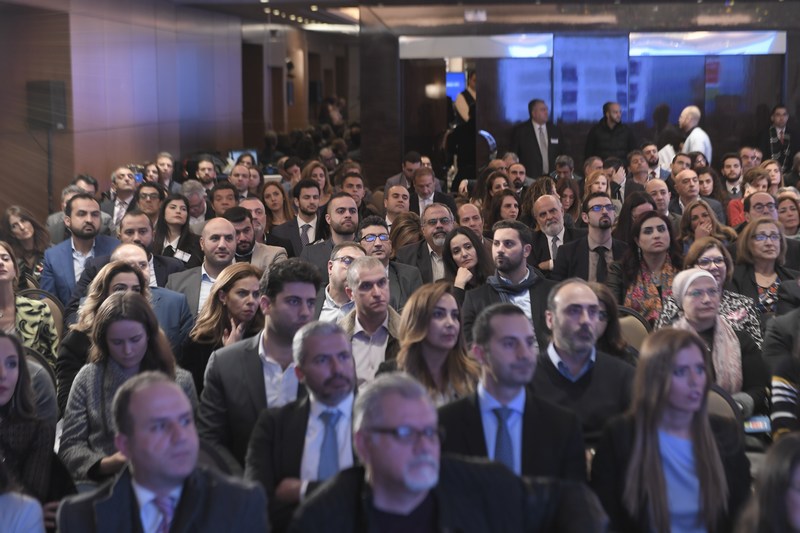 out of the BOX3049.JPG